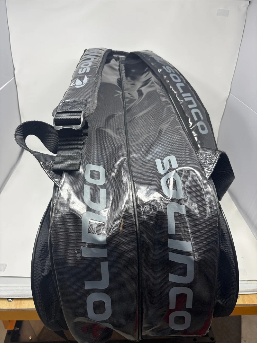 Solinco Tour Team Black Duffel Tennis Bag 6 rack